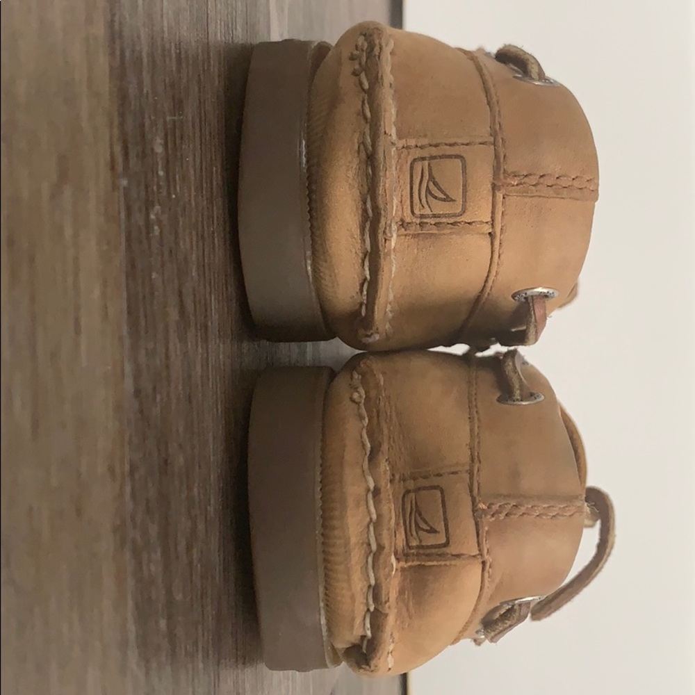 Sperry Slides - Picture 4 of 6